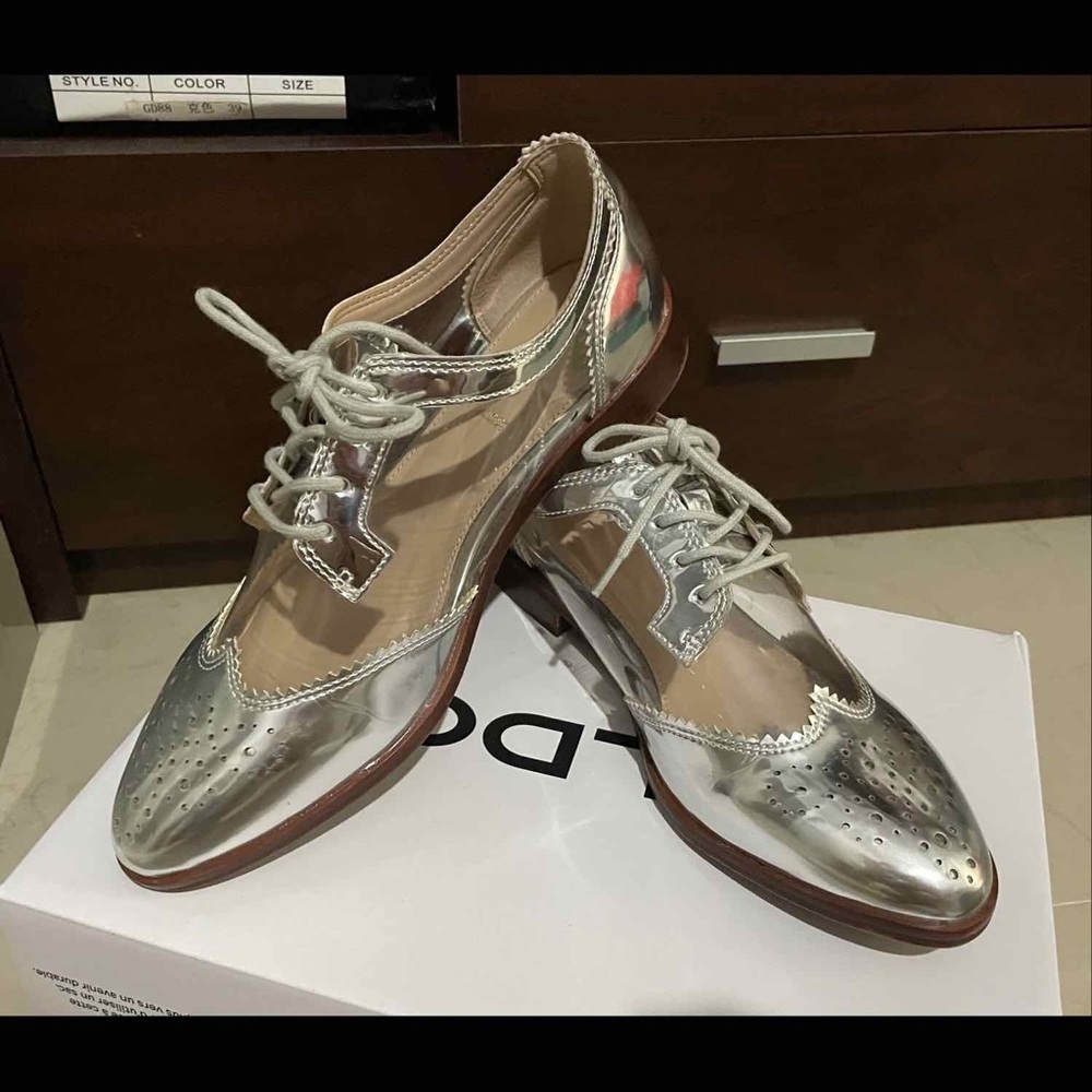Aldo - Silver Polka Oxfords 7.5
